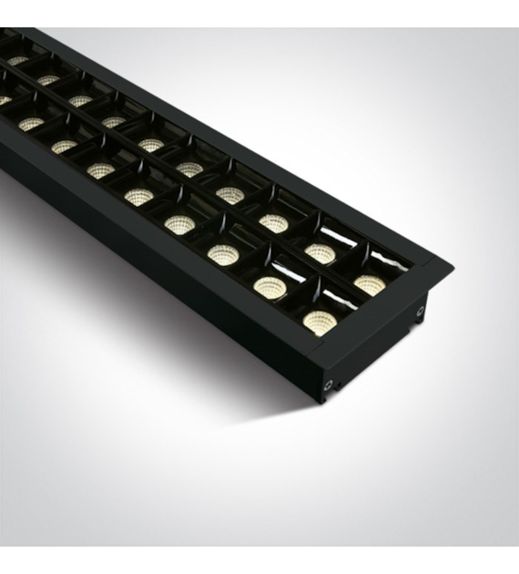 38150BR/B/W czarna oprawa wpuszczana UGR17 3000K 4